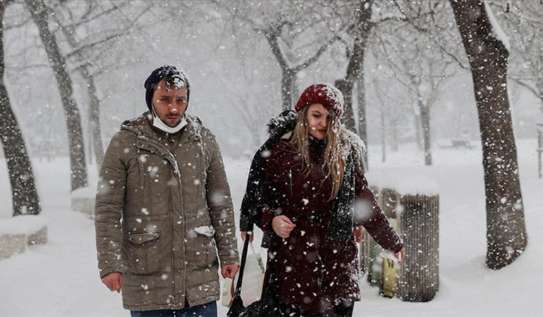 İstanbul kar altında