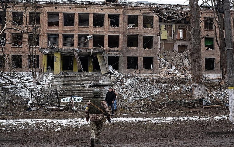 İstihbarat takibe aldı… Aşırı sağcı ve aşırı solcular aynı savaşa katılıyor