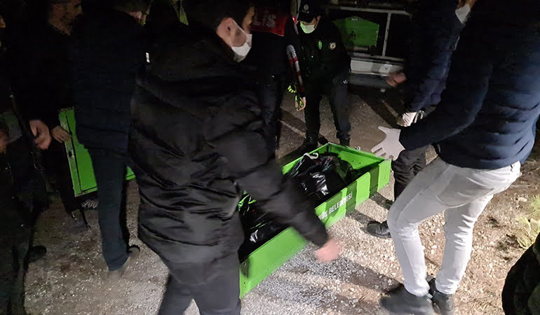 İki lise öğrencisi intihar etti