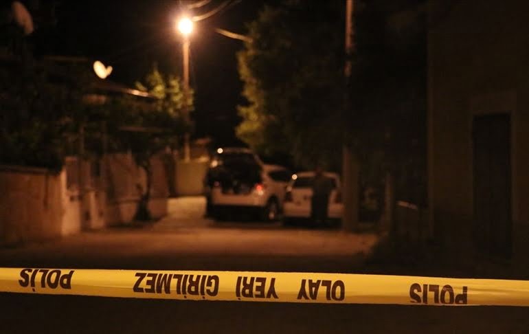 112’yi arayıp ‘intihar edeceğim’ demişti! Eve gelen ekipler feci manzarayla karşılaştı