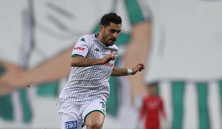 Özer Hurmacı futbolu bıraktı