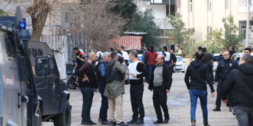 polisin-dur-ihtarinda-bulundugu-