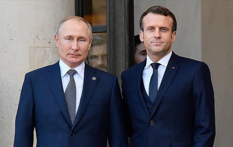 Putin’den Macron’a tebrik mesajı