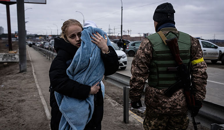 Ukrayna’da siviller çatışma arasında tahliye ediliyor