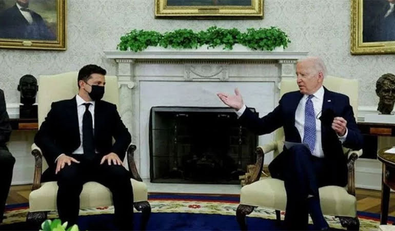 Zelenskiy, Biden’dan ‘uçuşa yasak bölge’ istedi Biden ‘zamanı değil’ dedi