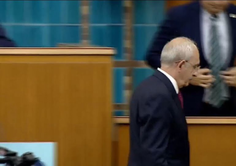 Kılıçdaroğlu 10 dakikada kürsüden indi: Hadi eyvallah