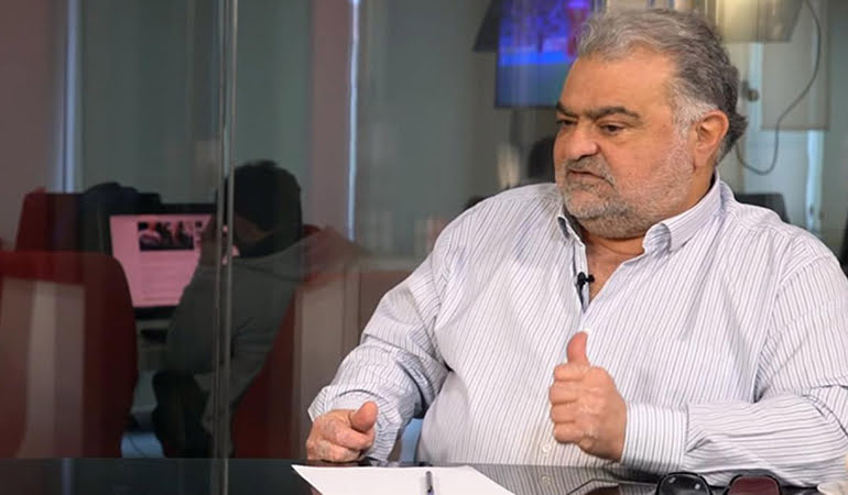 Ahmet Özal, ‘anketlerde yüzde 20 çıktıklarını’ söylerken mütevazi konuşmuş