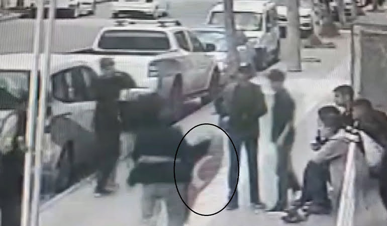 Türk bayrağını alıp giden çocukla ilgili gerçek ortaya çıktı