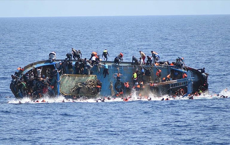 Akdeniz’de göçmen faciası: 90’dan fazla kişi öldü