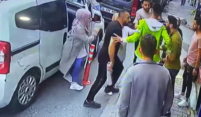 Sandalyeye oturup tehditler savurmuştu… Yeni görüntüler ortaya çıktı