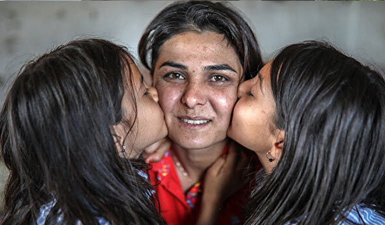 Melek İpek yeni hayatına başladı