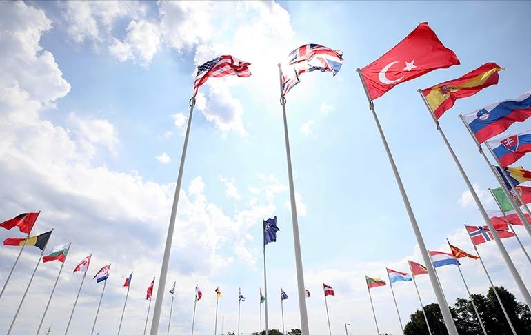 Yunanistan: Müttefikler Türkiye’nin NATO’ya bağlılığını teminat altına almak istiyor