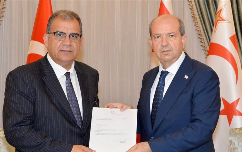 KKTC’de hükümet istifa etti