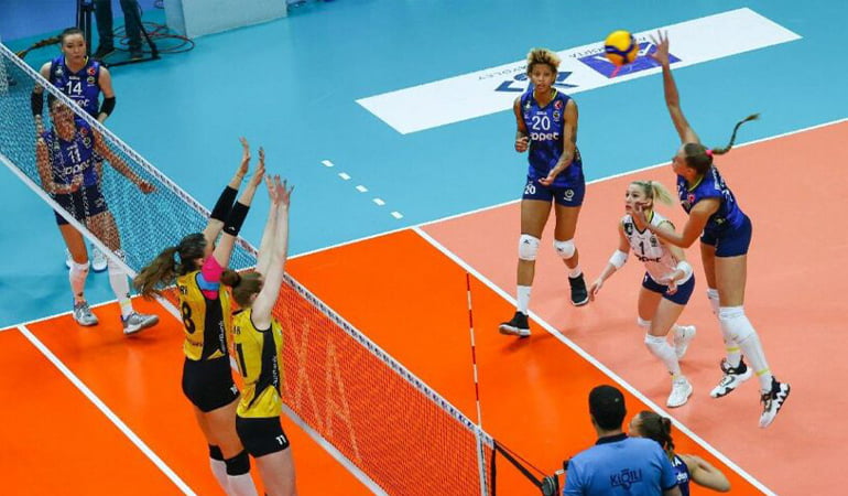 Kupa Voley’de şampiyon VakıfBank