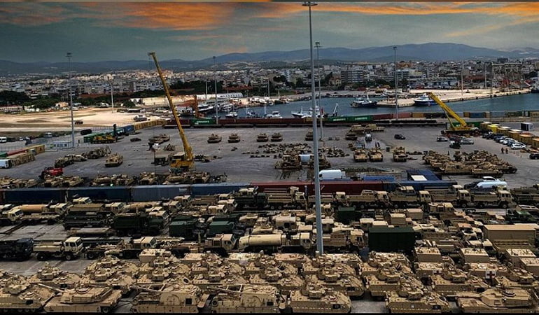 Türkiye sınırındaki ABD yığınağına Atina’dan destek