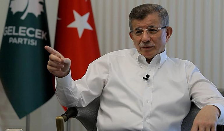 Davutoğlu ‘insan içine çıkamaz’ dediği isimleri açıkladı