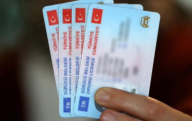 Ehliyet sahipleri için geri sayım başladı: 12 bin TL cezası var!