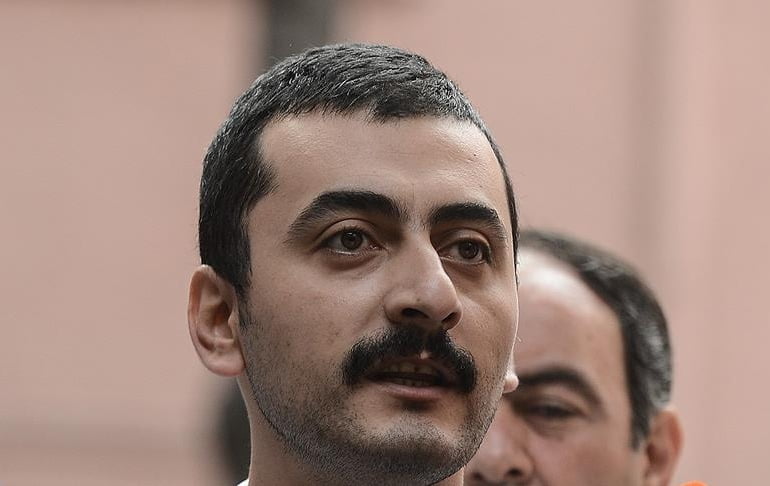 Eren Erdem, anonim sosyal medya hesaplarını ifşa etti