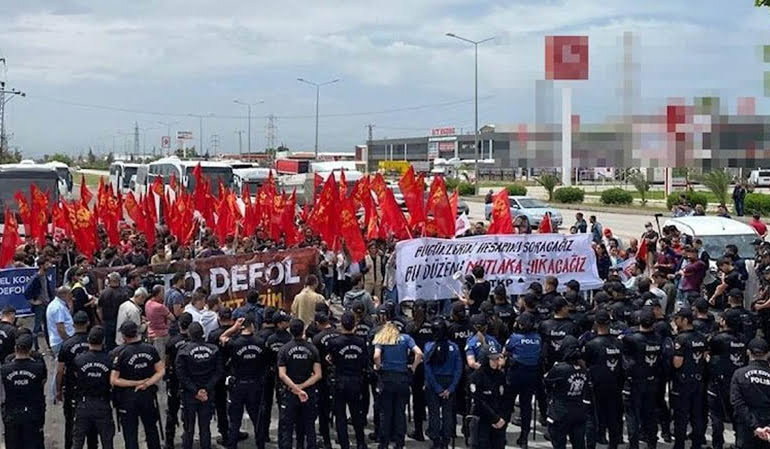 İncirlik Üssü önünde eylem