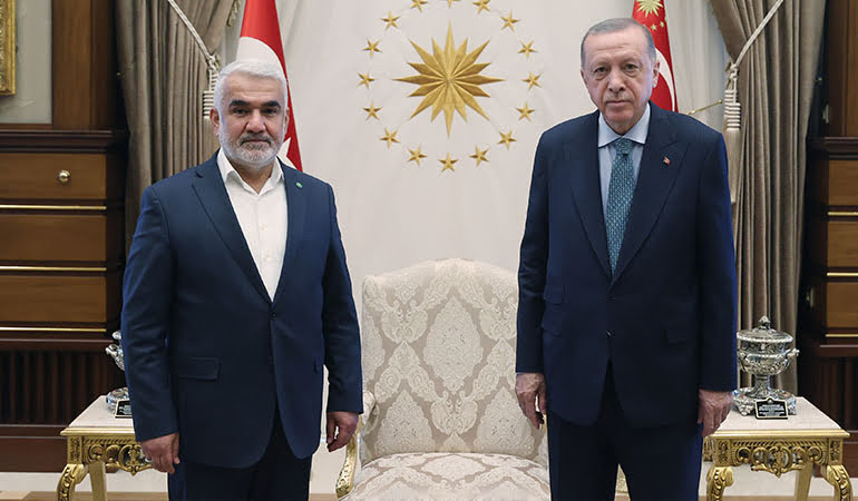 Hizbullah’ın partisi HÜDA PAR: Devlet, Said Nursi ve Şeyh Said için özür dilesin