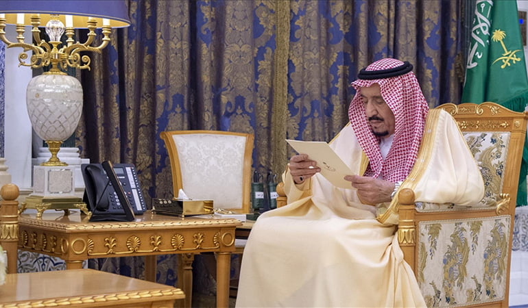 Suudi Arabistan Kralı Selman hastaneye kaldırıldı