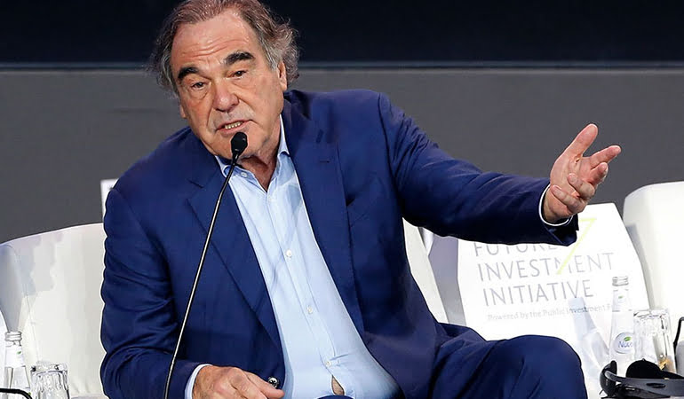Yönetmen Oliver Stone’da nükleer sahte bayrak operasyonu korkusu