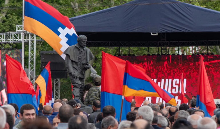 Ermenistan’da hükümet karşıtı protesto