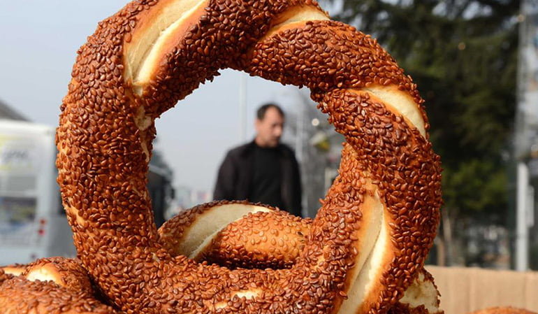 Yeni düzenleme yolda: Ekmek, simit ve taksi ücretlerine enflasyon ayarı