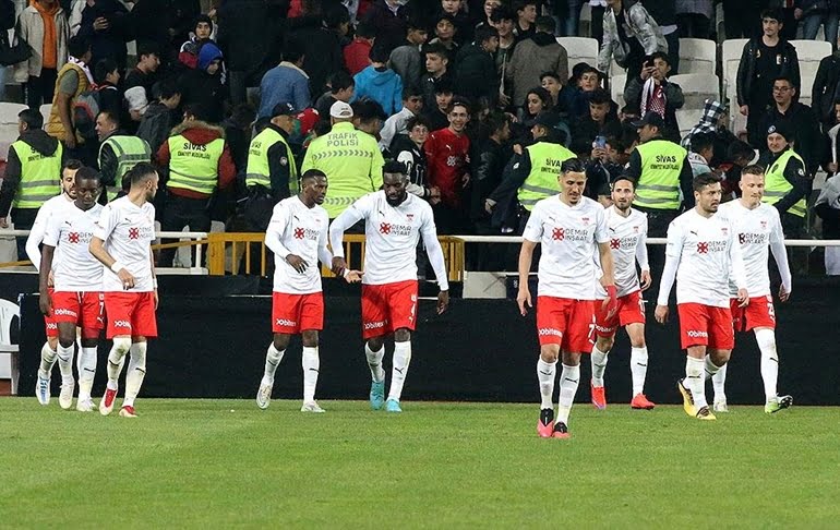 Ziraat Türkiye Kupası’nda finalin adı belli oldu