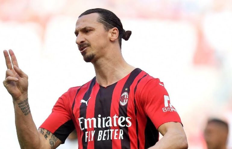Zlatan İbrahimovic’ten Serdar Dursun’a mesaj