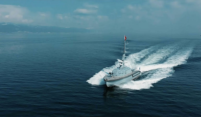 İnsansız deniz araçları birlikte görev yaptı