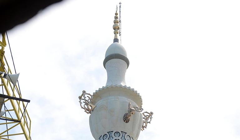 Giresun’da caminin minaresi ‘semaver’ şeklinde