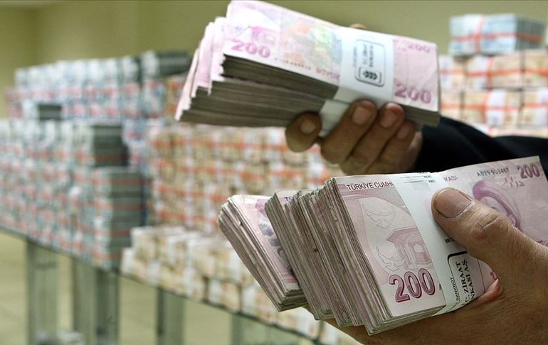 Vatandaş çökerken kazanan yine bankalar oldu: Yüzde 742 kâr!