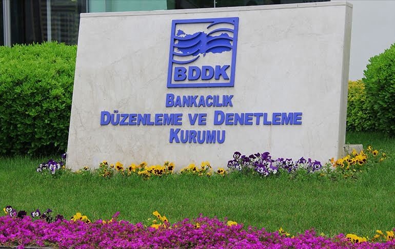 Kredi kısıtlama kararında esneme