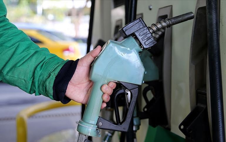 Benzine zam geliyor: Litre fiyatına 80 kuruş eklenecek!