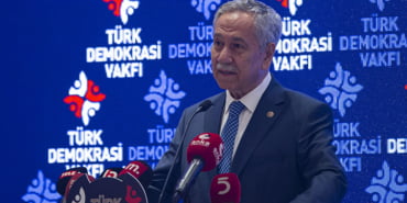 "Türk Demokrasi Vakfı; Yeniden" toplantısı