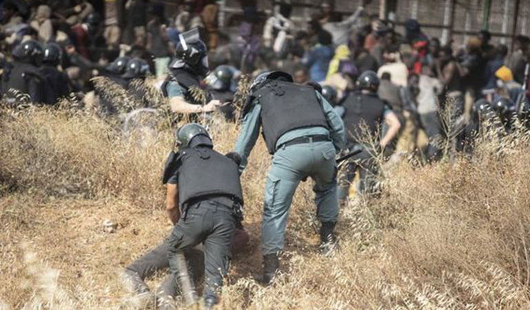Sınırda kaçak geçiş sırasında onlarca kişi öldü… İspanya’dan açıklama geldi: Sorumlusu mafyalar