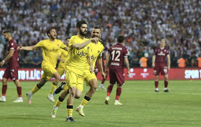 Süper Lig’e çıkan son takım belli oldu