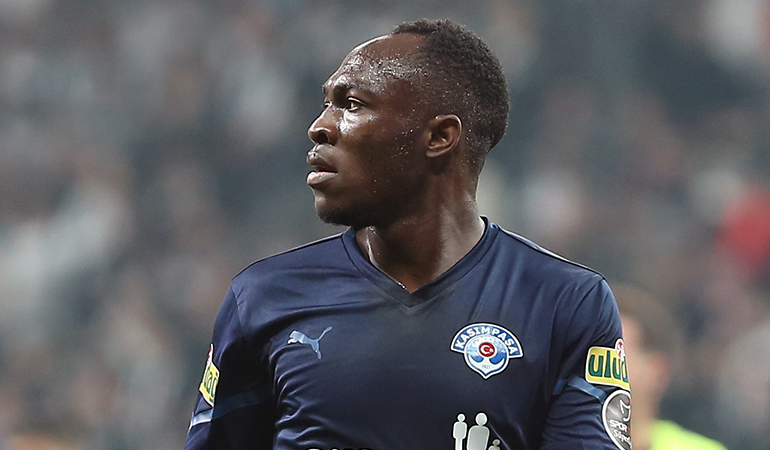 Beşiktaş’a Muleka’dan kötü haber