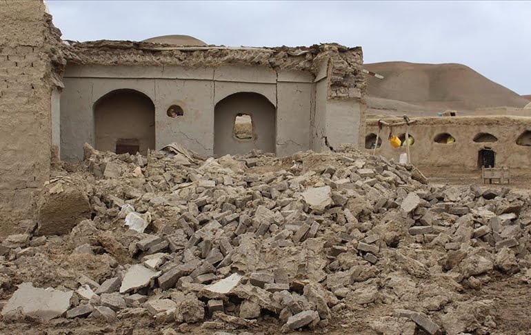 Afganistan’da deprem felaketi: 1000’e yakın ölü!