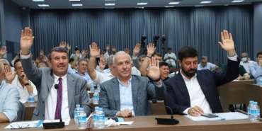 akp-li-meclis-uyesine-kacak-su-cezasi-1045395-5