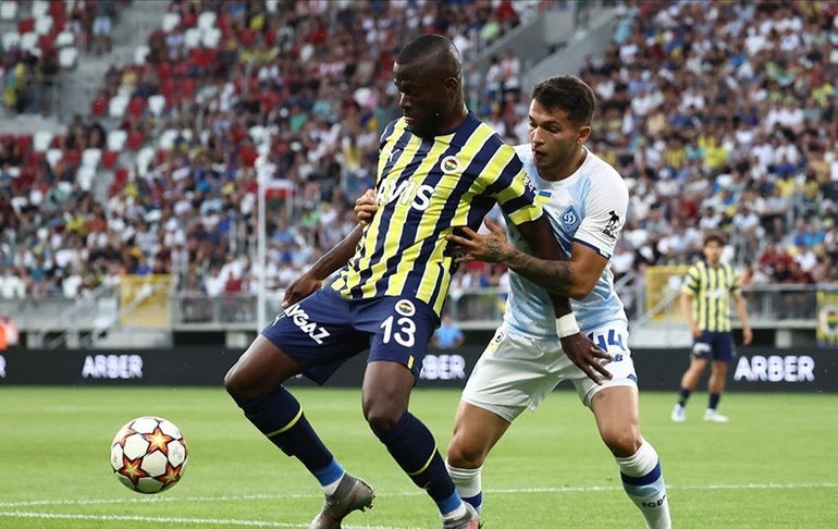 Fenerbahçe turu İstanbul’a bıraktı