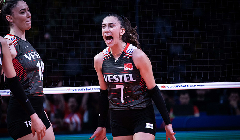 Filenin Sultanları, Uluslar Ligi’nde Japonya’yı 3-1’le geçti
