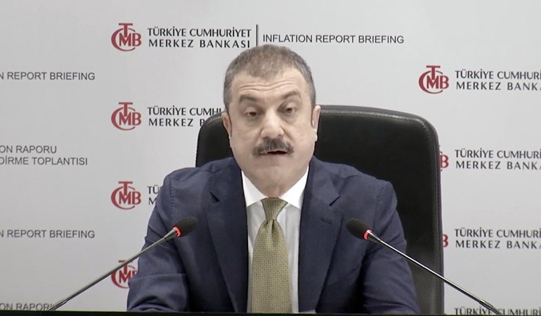 Merkez Bankası Başkanı’na soruldu: Herkes faiz artırırken biz neden indiriyoruz?