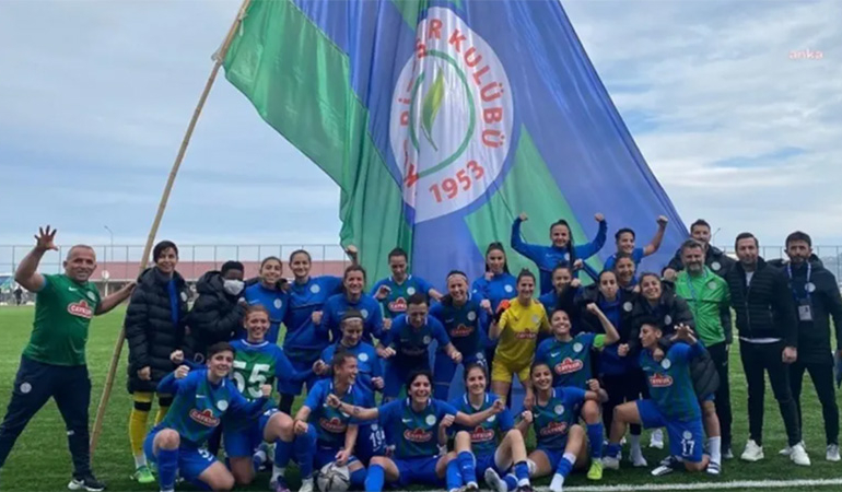 Çaykur Rizespor’un yeni müteahhit başkanı, kadın futbol takımını kapattı