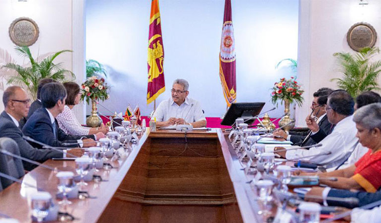 Sri Lanka’da OHAL ilan edildi