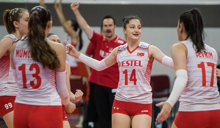 U17 Kız Voleybol Milli Takımı, Avrupa ikincisi!