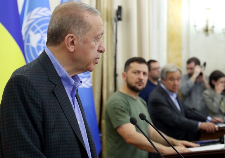 Erdoğan, Putin’in ardından Zelenski ile de görüştü