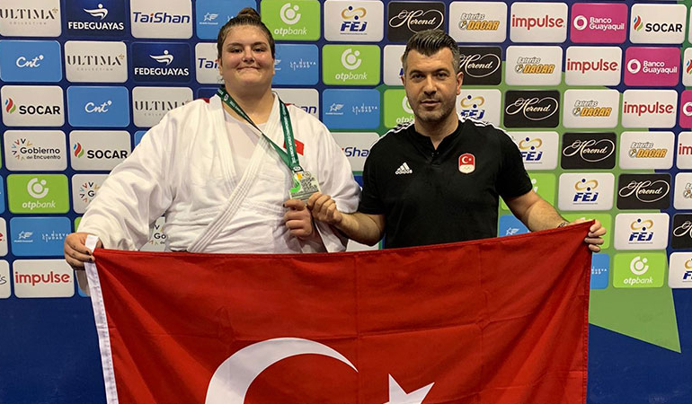 Genç milli judocudan Dünya Şampiyonası’nda gümüş madalya