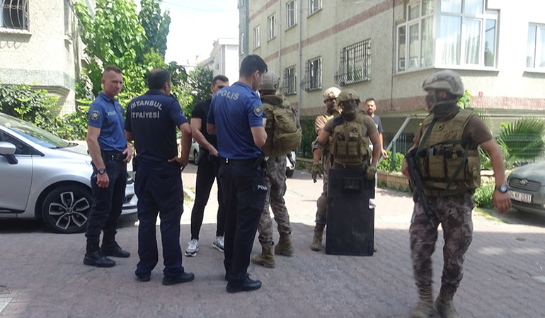 Avcılar’da hareketli anlar… Özel harekat polisi operasyon yaptı